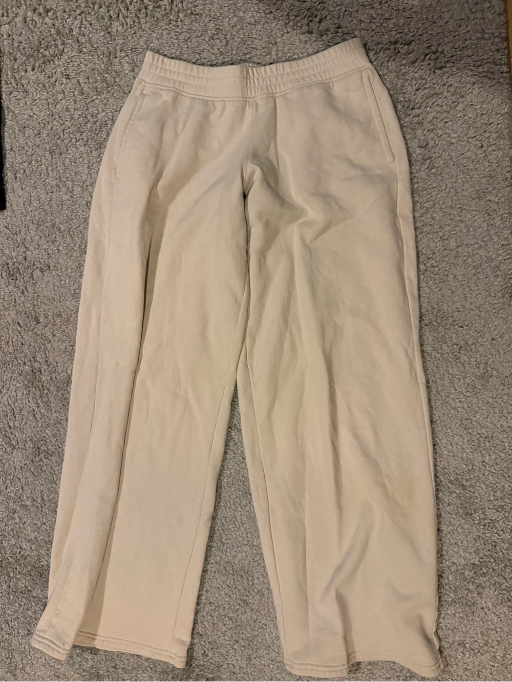 Hollister Fleece-Lined Sweatpants: Cream
